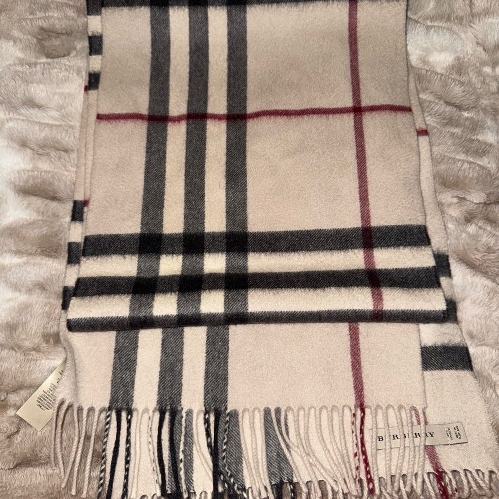 Burberry Classic Plaid Wool Scarf